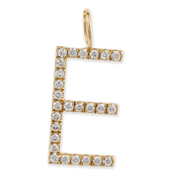 Colgantes con iniciales de diamantes